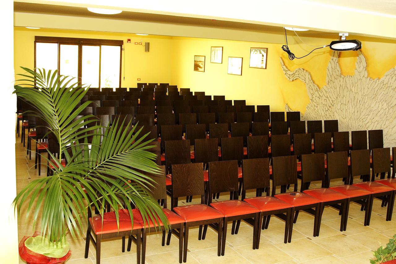 Su Soi Guest House Càbras Екстериор снимка